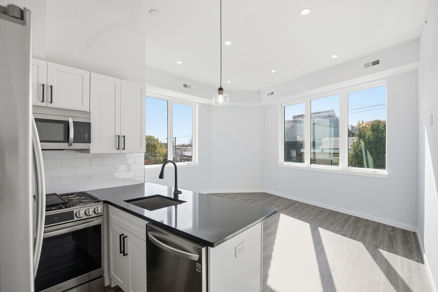 More Photos Of , Philadelphia Unknown For Sale