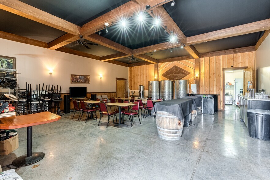 More Photos Of 31101 NE Railroad Ave, Yacolt Winery Vineyard For Sale