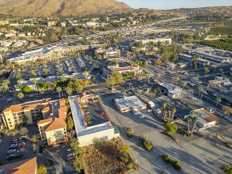 More Photos Of 3767 Iowa Ave, Riverside Freestanding For Sale