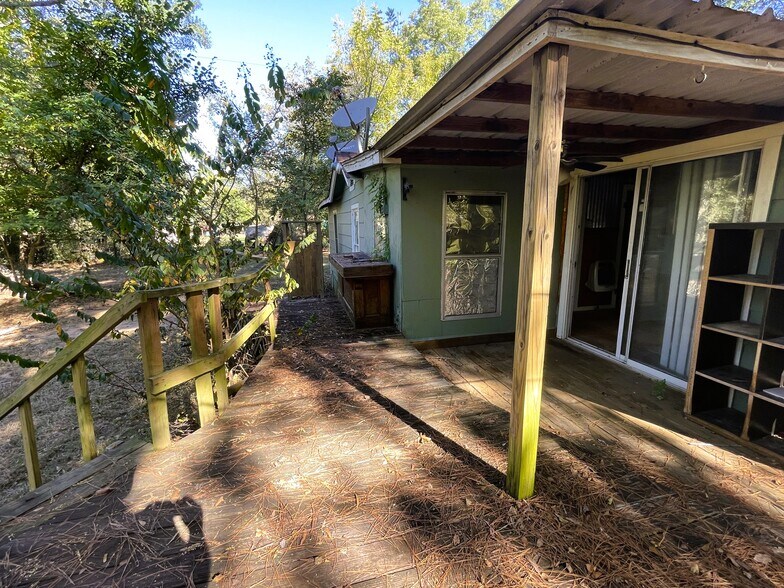 More Photos Of 6400 S FM 14, Hawkins Warehouse For Sale