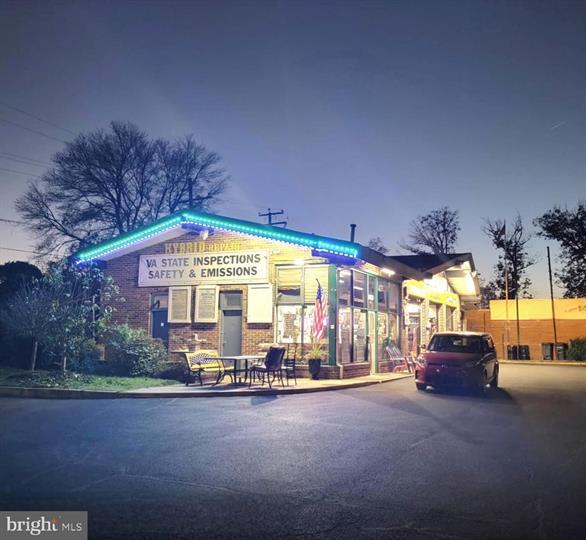 More Photos Of Columbia Pike, Falls Church Auto Repair For Sale
