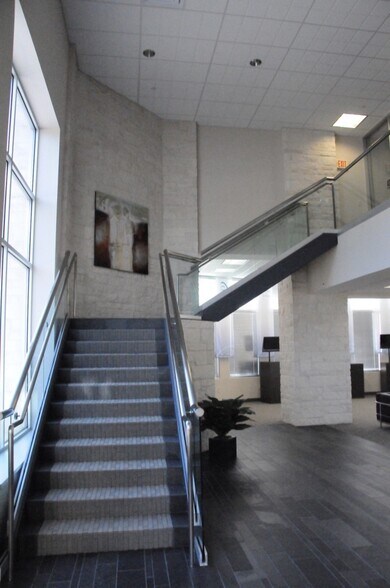 More Photos Of 26620 I-45, Spring Medical For Lease
