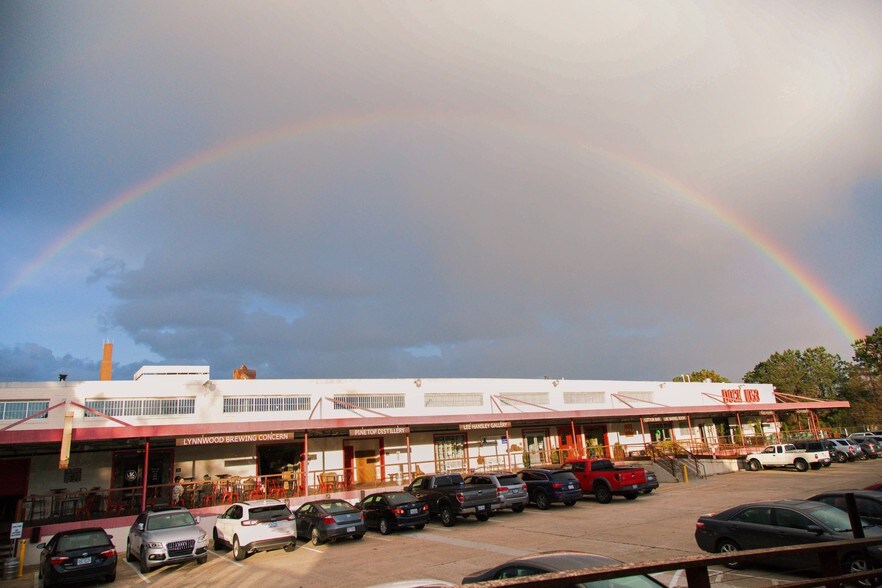 More Photos Of 1053 Whitaker Mill Rd, Raleigh Coworking Space