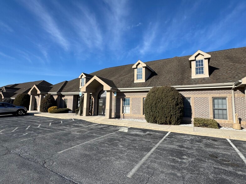 More Photos Of 1136-1146 Opal Ct, Hagerstown Medical For Sale