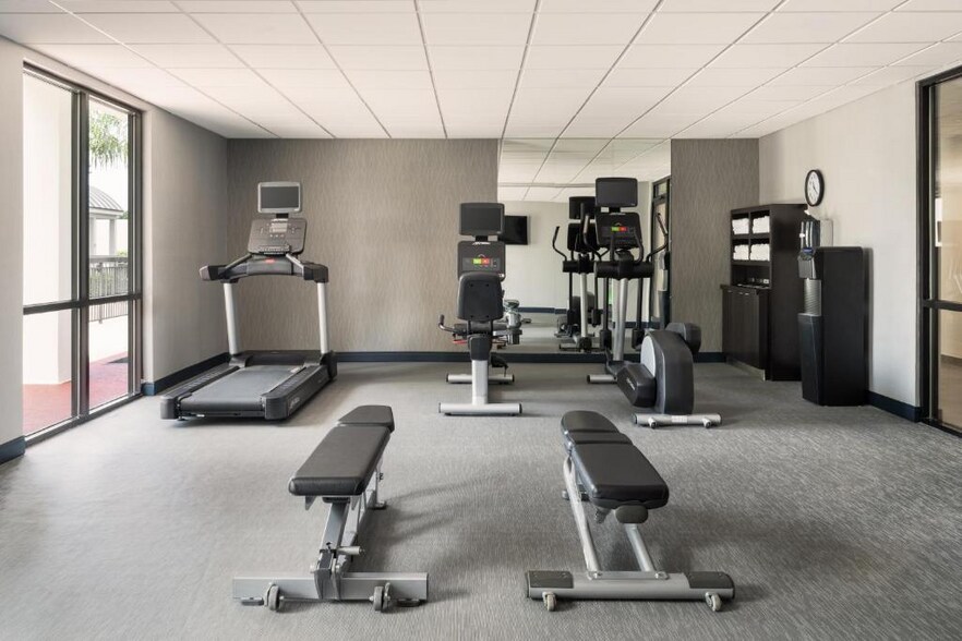 More Photos Of 580 Millennium Blvd, Brunswick Hotel For Sale