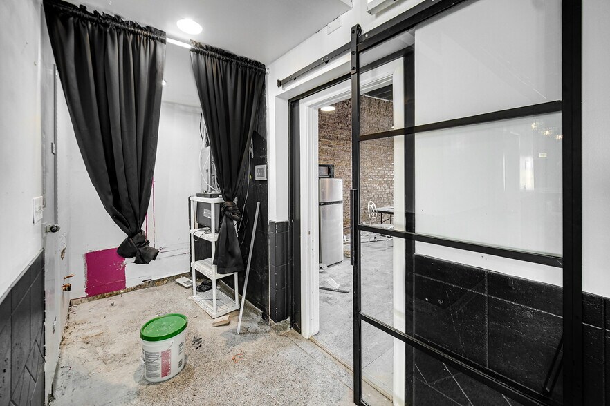 More Photos Of 5814 W Grand Ave, Chicago Warehouse For Sale