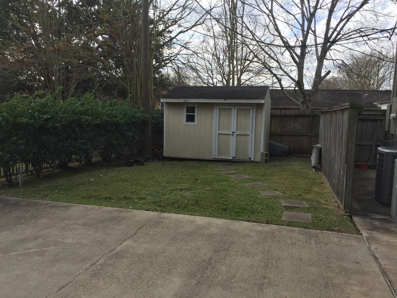 More Photos Of 3635 Glenn Lakes Ln, Missouri City Loft Creative Space For Sale