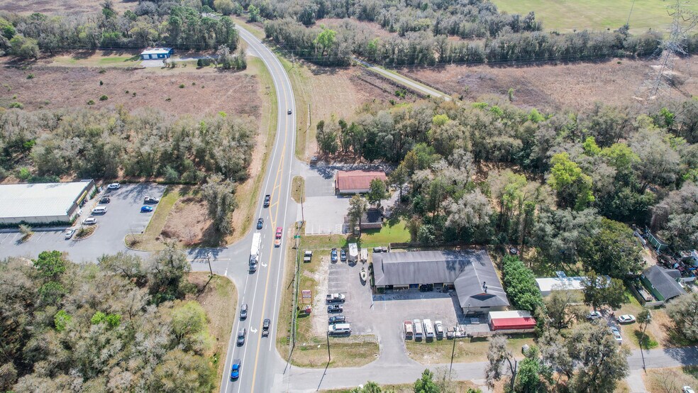 More Photos Of 982 E Hartshorn Ln, Holder Auto Repair For Sale