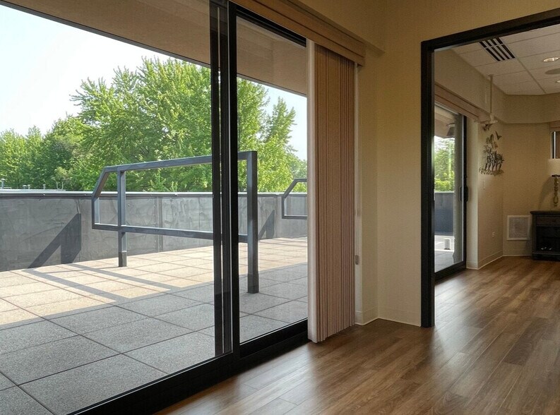 More Photos Of , Wheeling Office For Sale