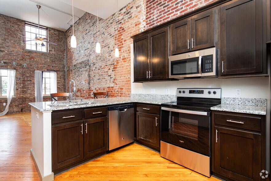 More Photos Of 307 2nd Ave SE, Decatur Apartments For Lease