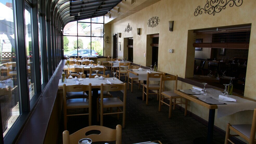 More Photos Of 293 Queen Anne Rd, Teaneck Restaurant For Sale