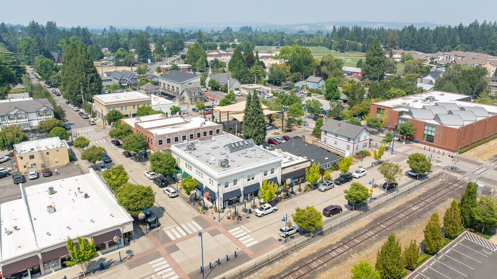 More Photos Of 16079 SW Railroad St, Sherwood Office For Sale