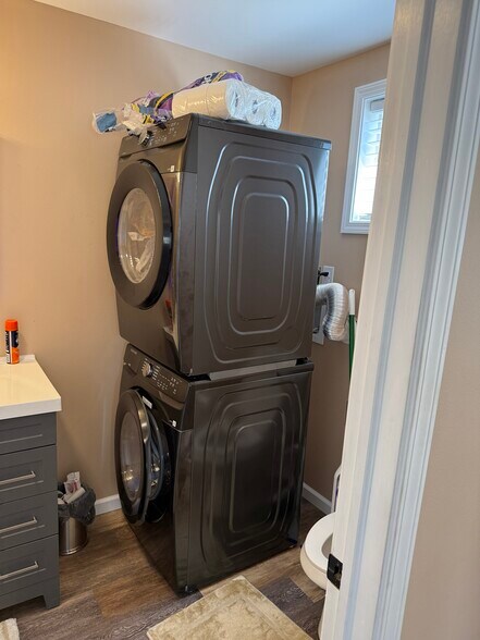 More Photos Of 4881 Pittsburgh Rd, Harrisville Light Distribution For Sale