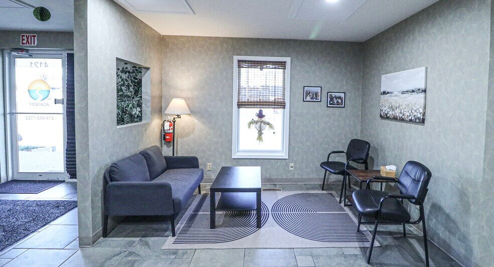 More Photos Of 4121 S Franklin St, Michigan City Office For Sale