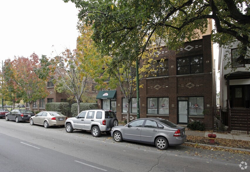 More Photos Of 2533 N Ashland Ave, Chicago Office Residential For Sale