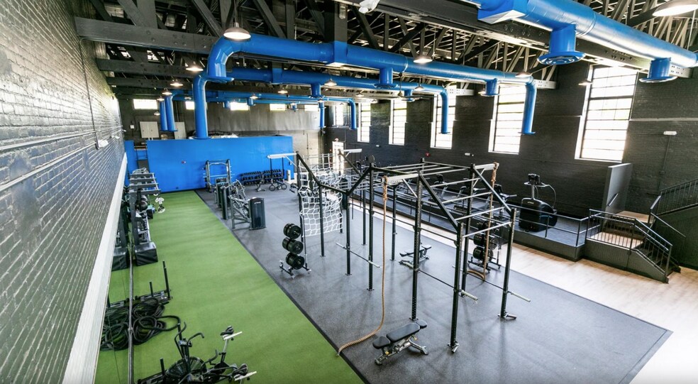 More Photos Of 3201 1st Ave, Columbus Health Club For Lease