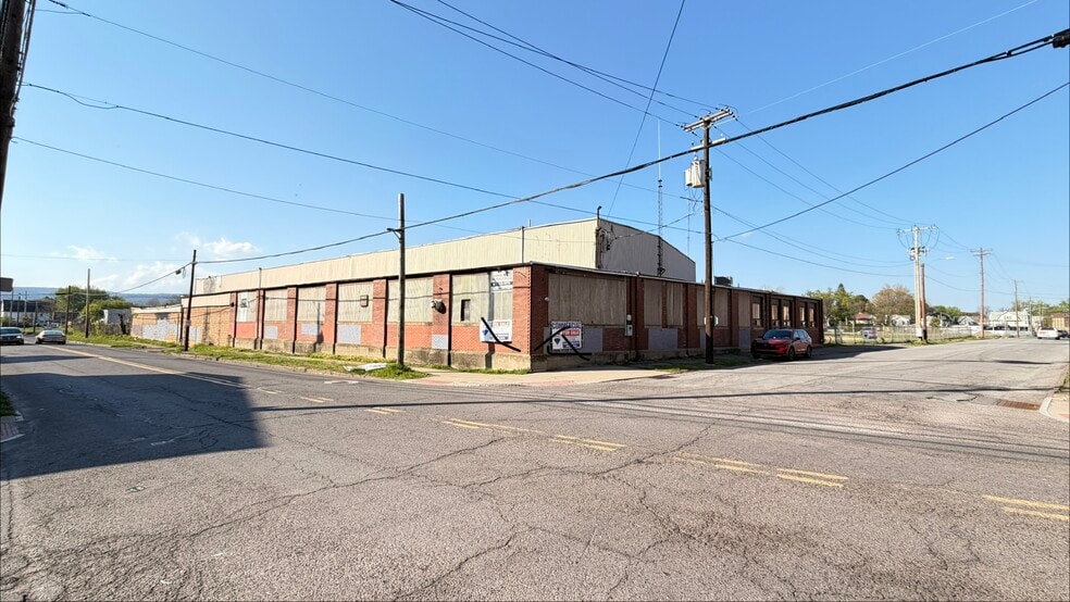 Primary Photo Of 777 S Franklin St, Wilkes-Barre Warehouse For Sale