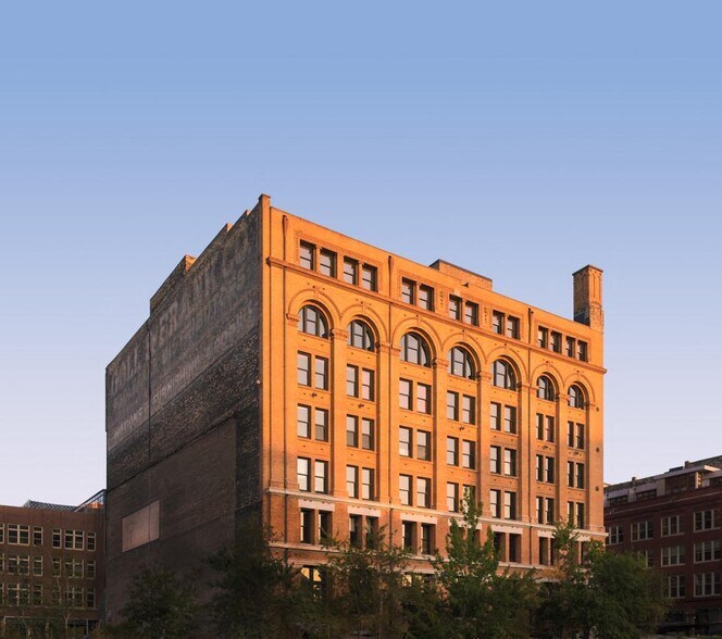 More Photos Of 309 N Water St, Milwaukee Medical For Lease
