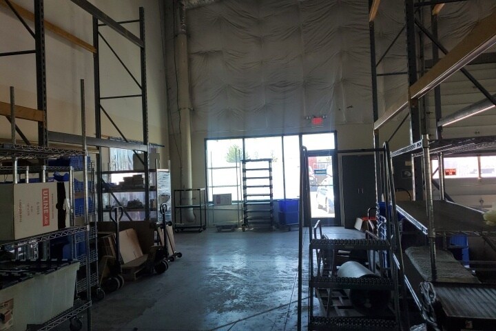 More Photos Of 11850 Livingston Rd, Manassas Warehouse For Lease