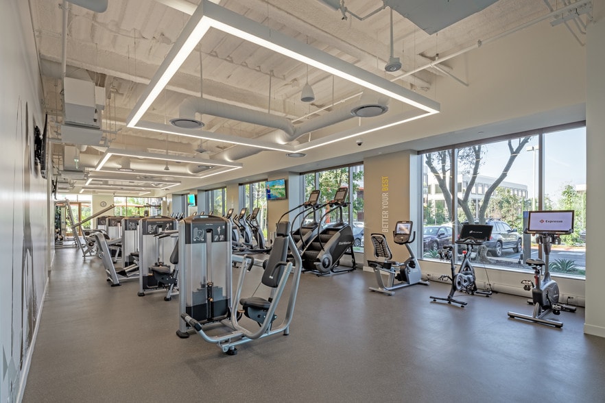 More Photos Of 121 Innovation Dr, Irvine Office For Lease