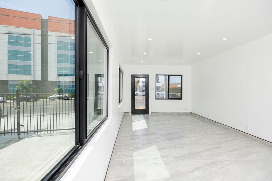 More Photos Of 718 Centinela Ave, Inglewood Storefront For Sale