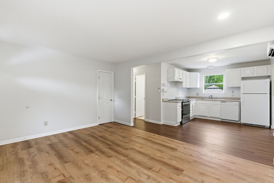 More Photos Of 567 San Geronimo Valley Dr, San Geronimo Apartments For Sale