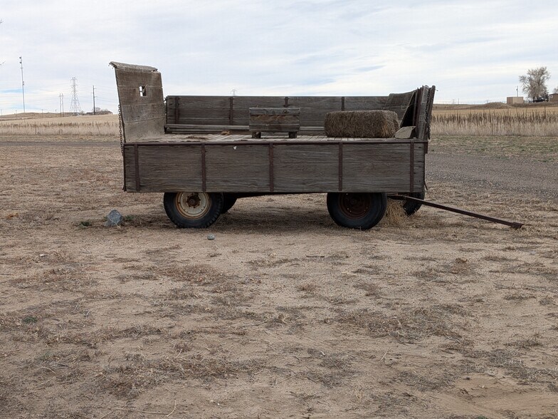 More Photos Of 15507 County Road 10, Fort Lupton Flex For Lease
