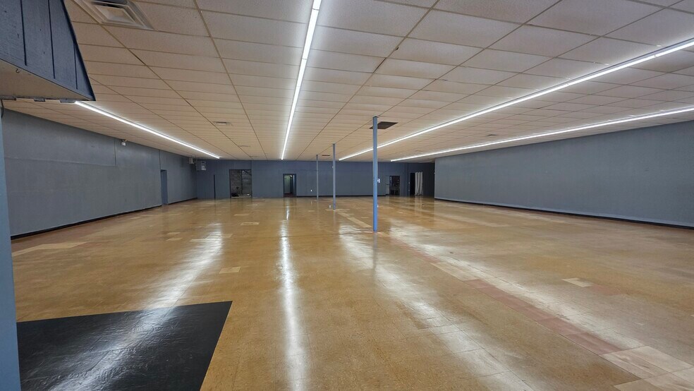 More Photos Of 1712 ROUTE 940, Pocono Lake Storefront Retail Office For Lease