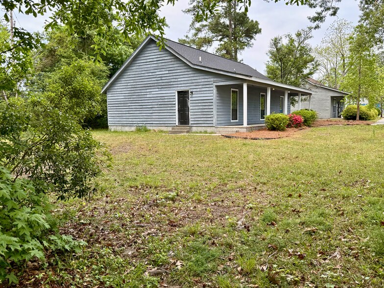 More Photos Of 421 Barony St, Moncks Corner Office For Sale