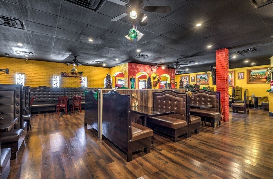More Photos Of 1108 E Lake Mead Blvd, North Las Vegas Restaurant For Lease