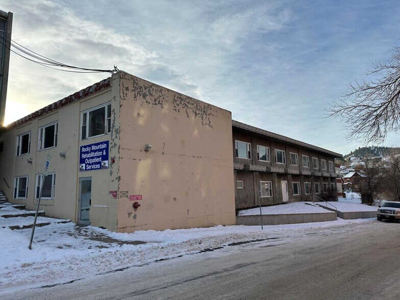 More Photos Of 25 Ewing St, Helena Medical For Sale