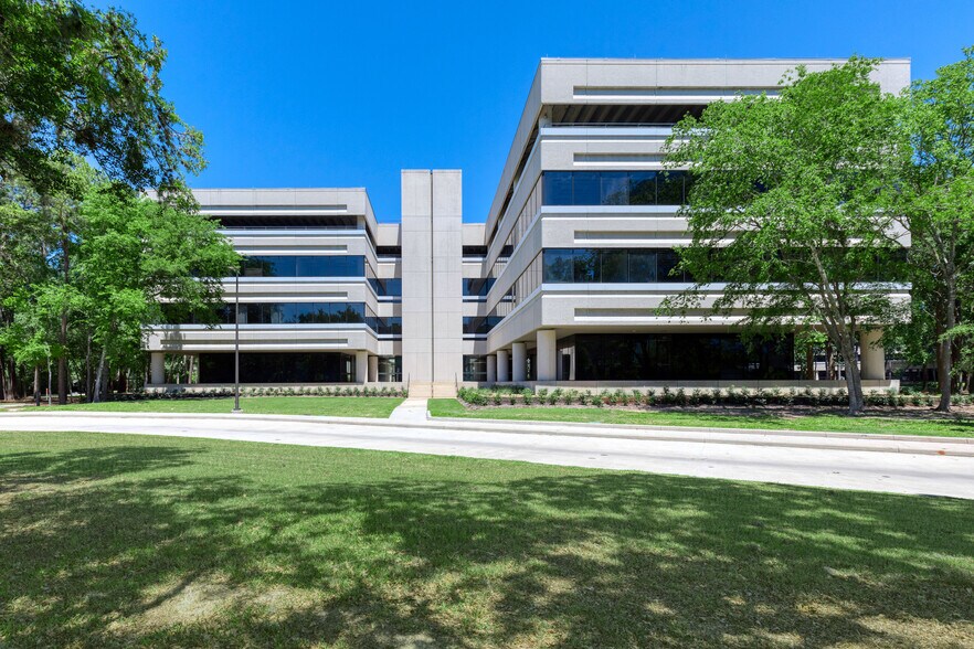 More Photos Of 13501 Katy Fwy, Houston Office For Lease