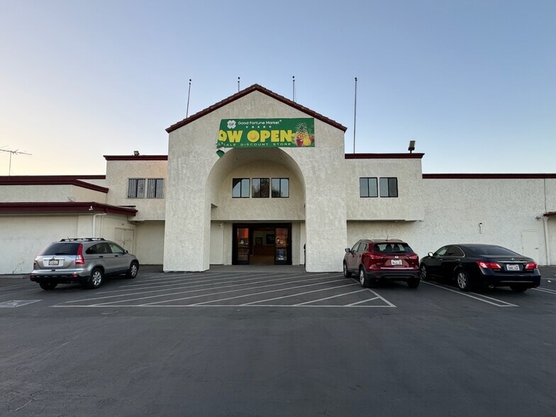 Primary Photo Of 11850 Valley Blvd, El Monte Storefront Retail Office For Lease