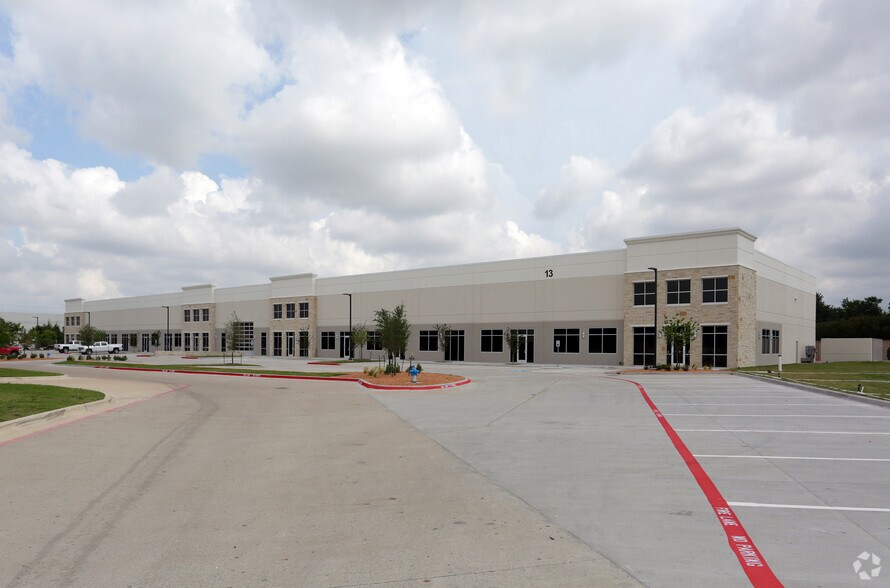 Primary Photo Of 13 Prestige Cir, Allen Manufacturing For Lease