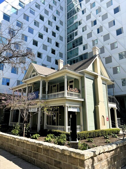 Primary Photo Of 611 W 22nd St, Austin Office For Lease
