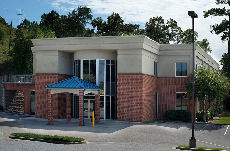 More Photos Of 224 1st St N, Alabaster Medical For Lease