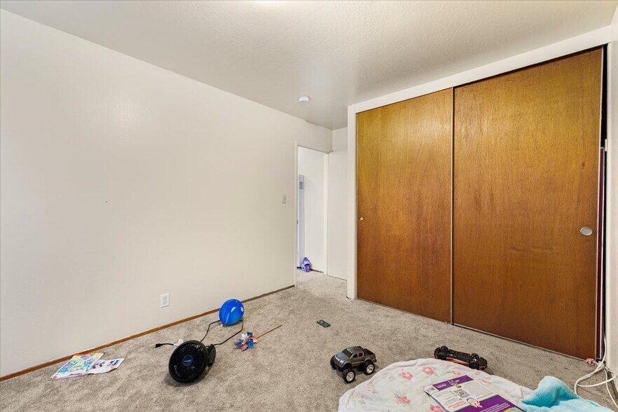More Photos Of 236 Haas Ave, San Leandro Apartments For Sale