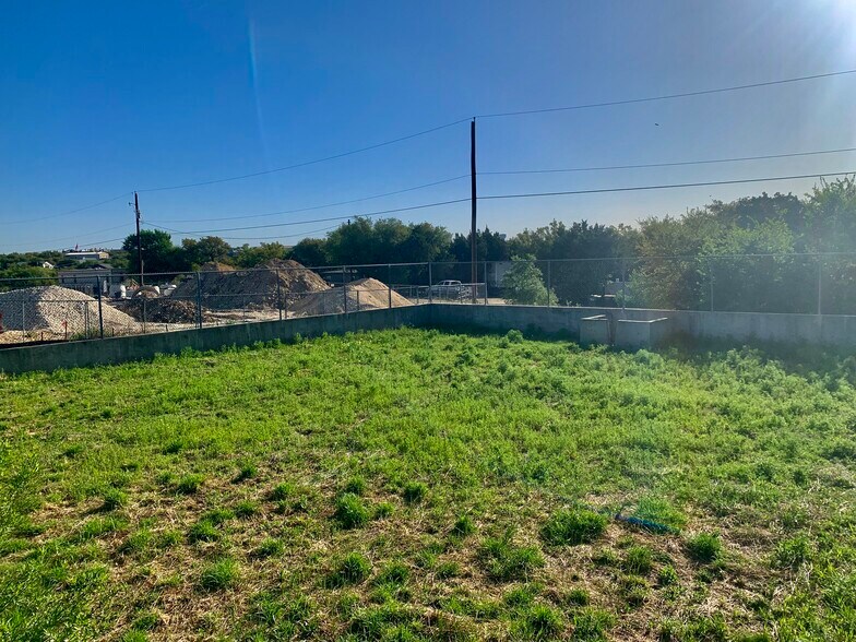 More Photos Of 2209 Ranch Road 620 N, Austin Land For Sale