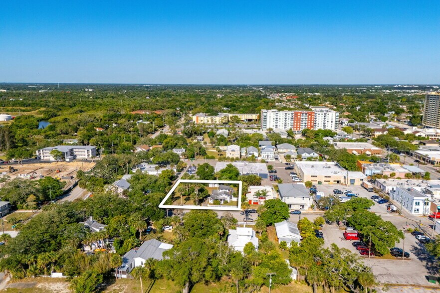 More Photos Of 2106 Vernon Pl, Melbourne Flex For Sale