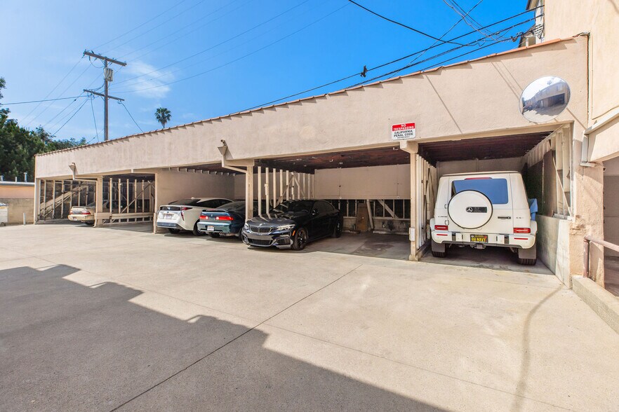 More Photos Of 1425 N Hayworth Ave, West Hollywood Multifamily For Sale