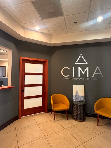 More Photos Of 1655 N Commerce Pky, Weston Office For Lease