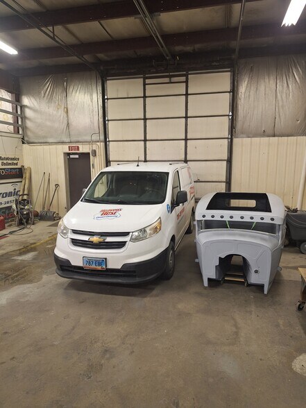 More Photos Of 4301-4303 12th Ave N, Fargo Service For Lease