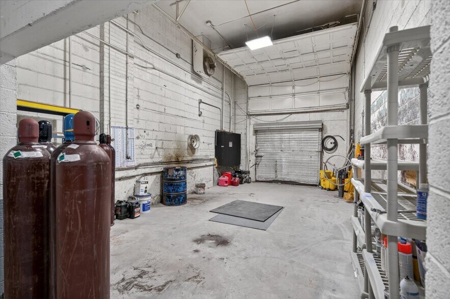 More Photos Of 1302 9th St, Wheatland Industrial For Sale