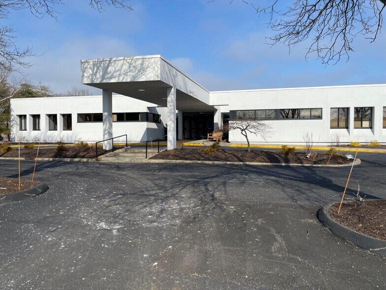 More Photos Of 73 Sand Pit Rd, Danbury Medical For Lease