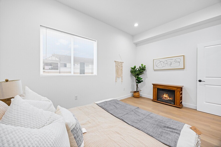 More Photos Of 13857 Leffingwell Rd, Whittier Apartments For Sale