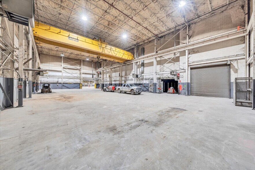 More Photos Of 650 Frith Dr, Ridgeway Manufacturing For Lease