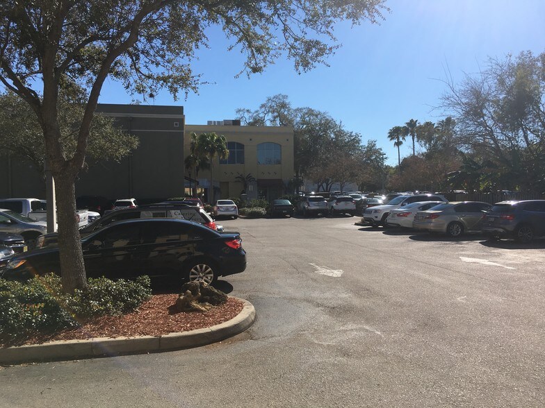More Photos Of 701 S Howard Ave, Tampa Storefront Retail Office For Lease