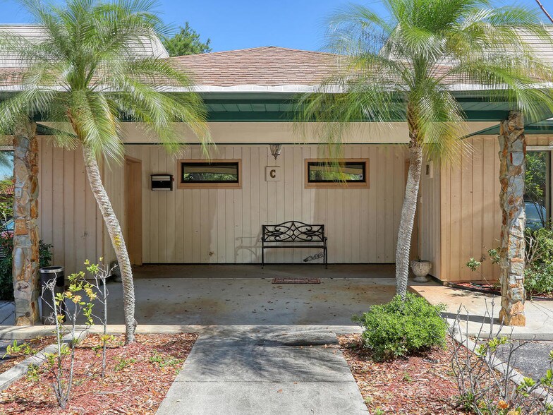 More Photos Of 701 N Hercules Ave, Clearwater Medical For Lease