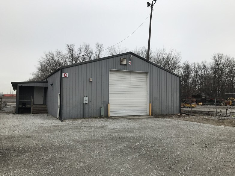 Primary Photo Of 2345 Summer St, Hammond Service For Lease