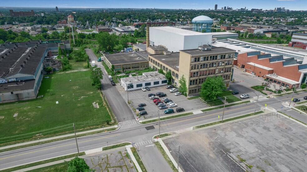 More Photos Of 142 Dutton Ave, Buffalo Warehouse For Sale